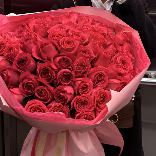 Buquê 51 rosas vermelhas Explorer