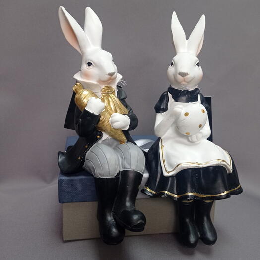 Пара интерьерных статуэток декоративных кроликов