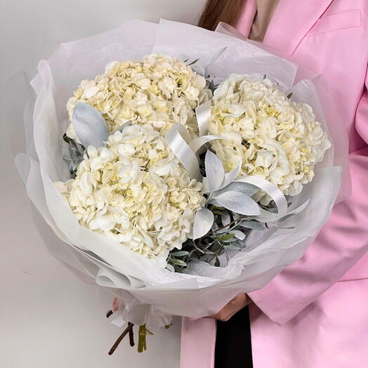 Моно букет из белых гортензий, Bouquet 138 Moscow