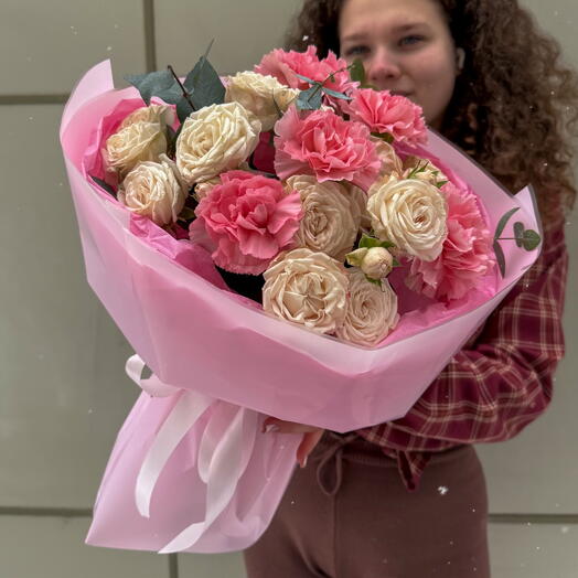 Дофамновый Авторский букет Princesss с пионовидной розой и диантусом+ сладкий подарок 🎁