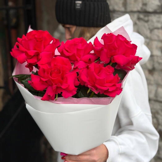 Яркий букет французских роз