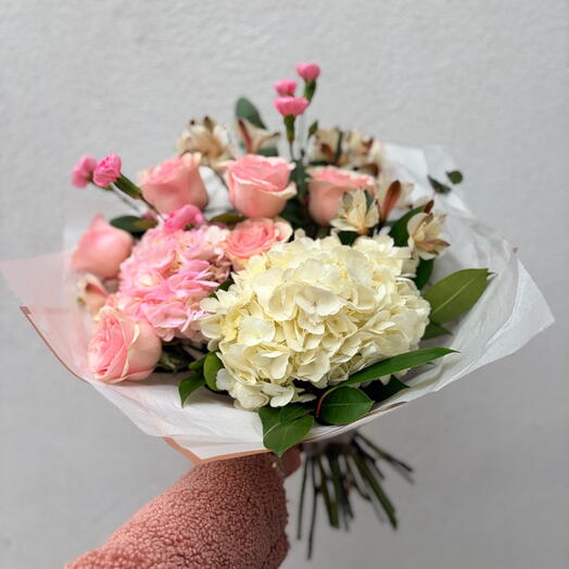 Выбор дизайнера: Pastel Petal Wrap небольшой букет свежих цветов - день рождения, любовь, годовщина, выздоровление