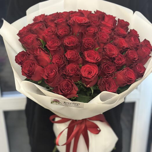 Букет из 51 красной розы