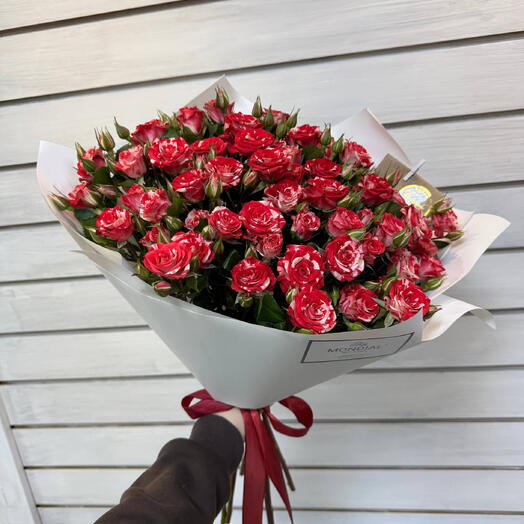 Букет из кустовых роз Фаер Флокс