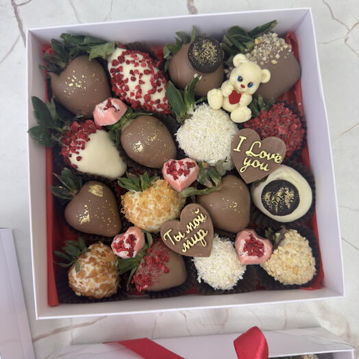 Клубника в шоколаде 16 шт