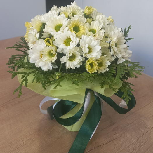 Стакан с сантини ромашковой