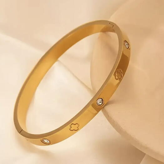 Stainless steel bracelet
