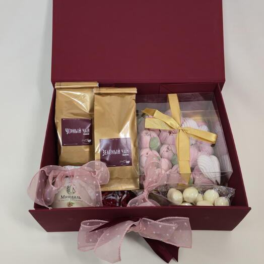 Набор чая и сладостей Наурыз