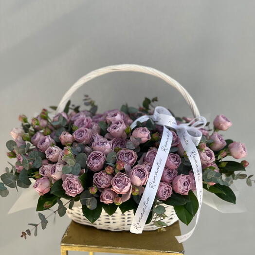 Корзина с цветами