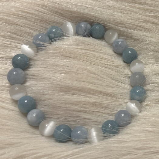 Браслет под голубые глаза