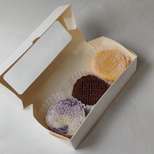 Набор пирожных Мункейки (Mooncake) 3 шт ассорти