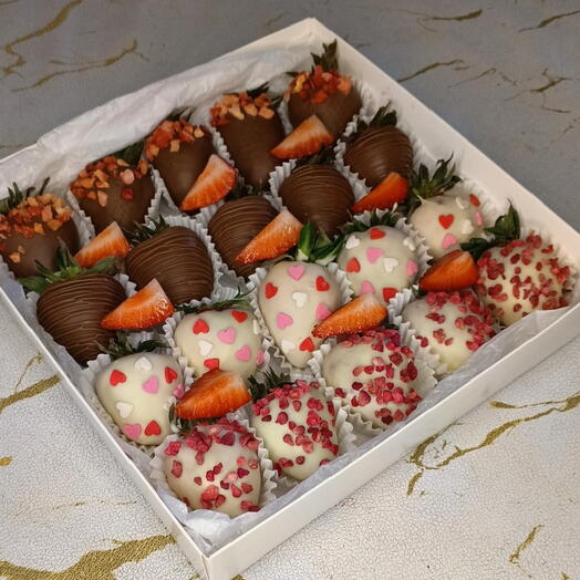 Клубника в шоколаде Nowkie x Флаувау🍓