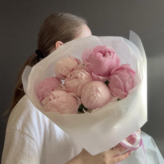 Букет из нежно-розовых пионов 💗