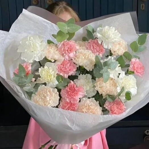 Поле диантусов