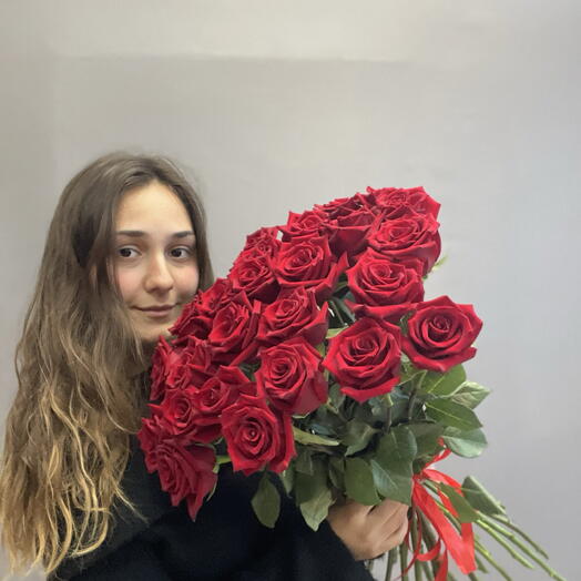 Моно из 25 красных роз