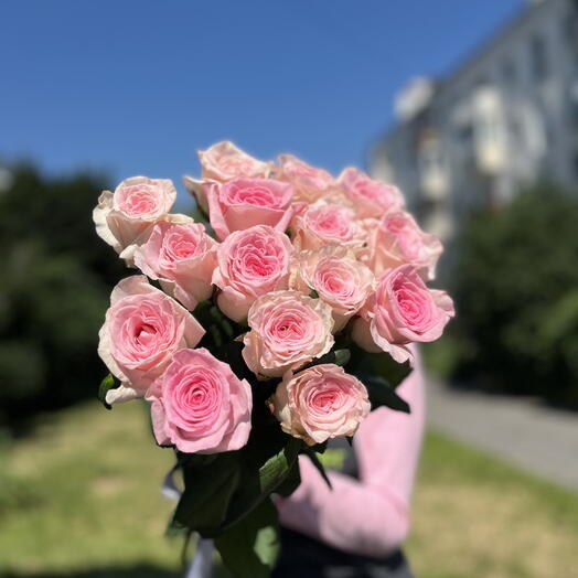 Букет из 15 роз Манд-Алла под ленту