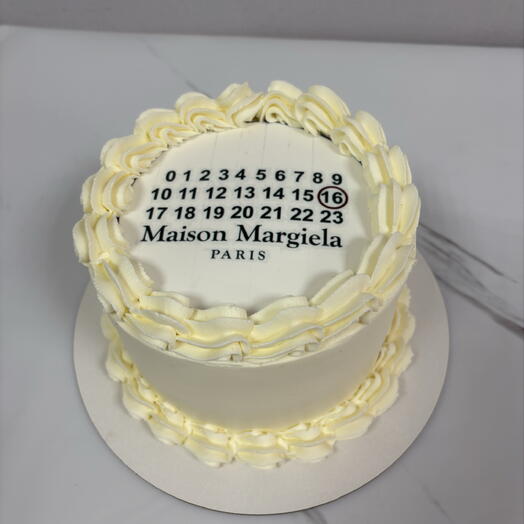 Торт Maison Margiela Paris