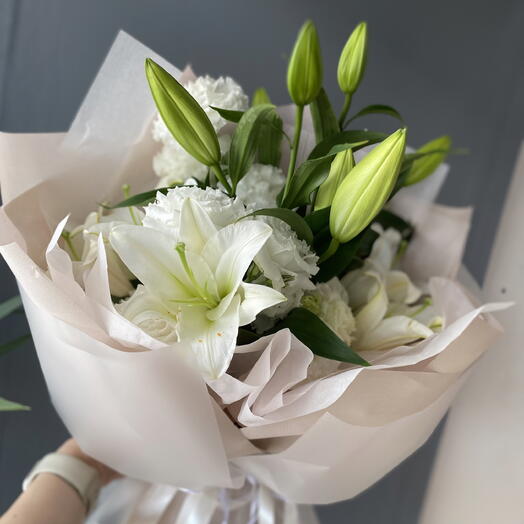 🌸💫ажурный букет с ароматной лилией и махровой эустомой