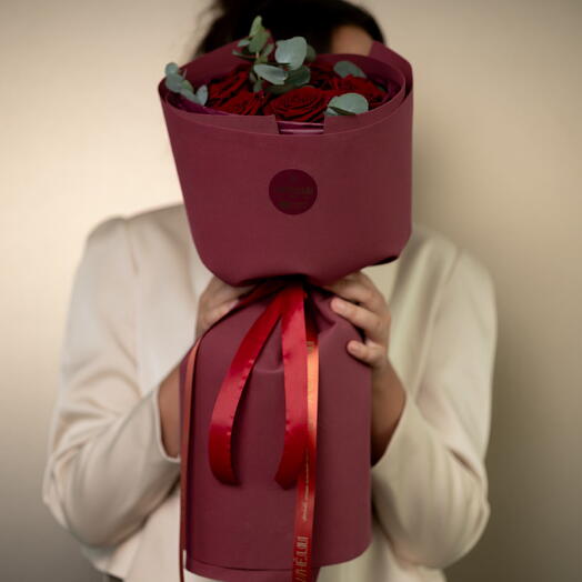 Монобукет из розы ред наоми