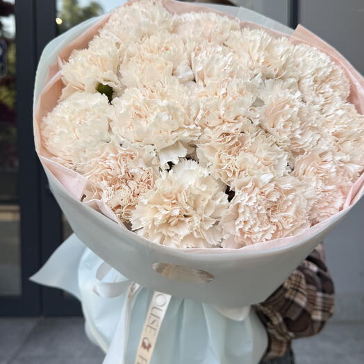 Авторский монобукет Mouse Flowers
