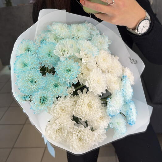 Букет из кустовых хризантем от XOFLOWERS