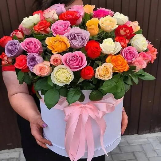 101 Роза микс в коробке