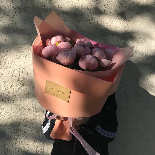 Букет пионов