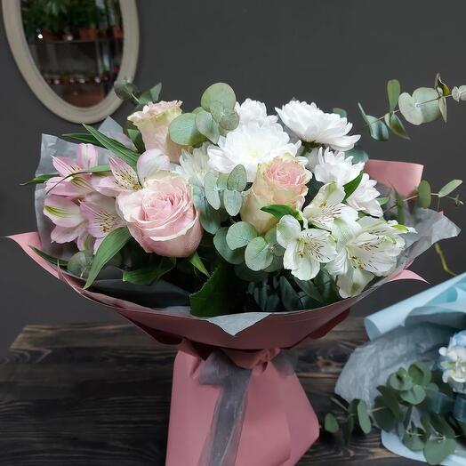 Заказ цветы с доставкой в кирове доставка и заказ цветов омск
