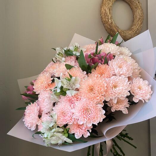 The bouquet is composite