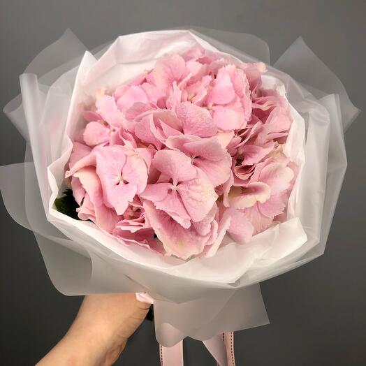 Bouquet-a compliment from hydrangea