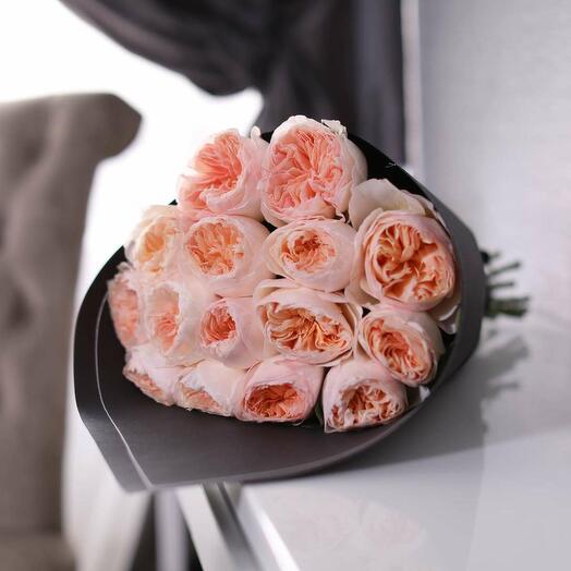 Bouquet of 15 roses "Austin Juliet" BLVCK