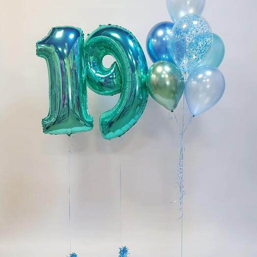 19 лет