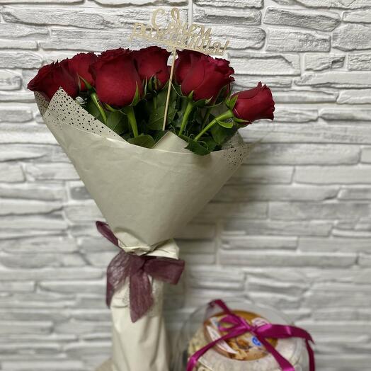 11 rosas y pastel
