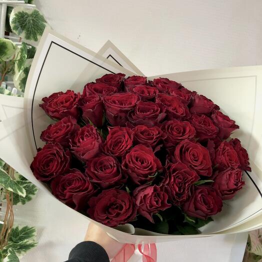 Букет из 33 красных роз