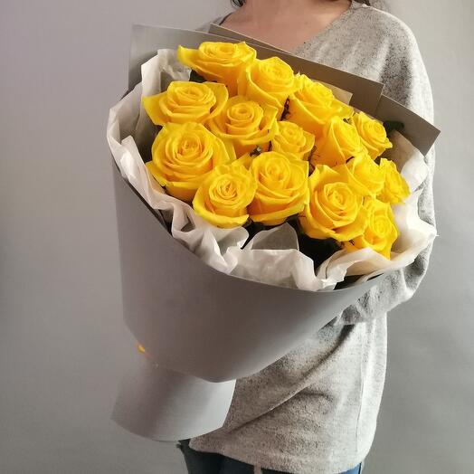 15 жёлтых роз 💖