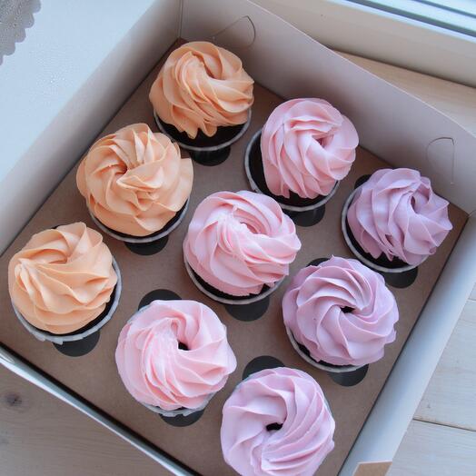 Нежные шоколадные капкейки 9 шт