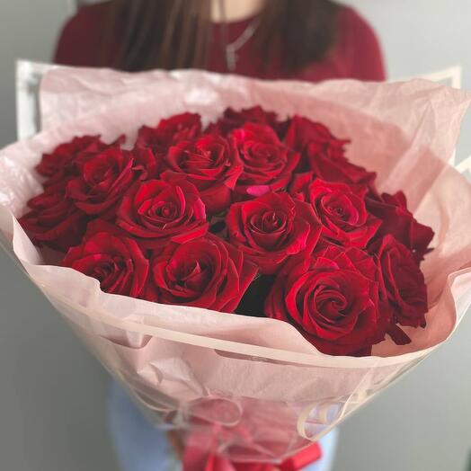 Bouquet of red roses