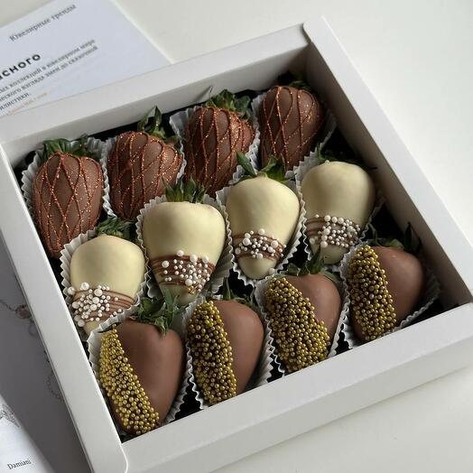 Клубничный бокс «Ричи» S