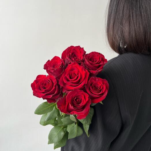 Bouquet of 7 red roses 60 cm