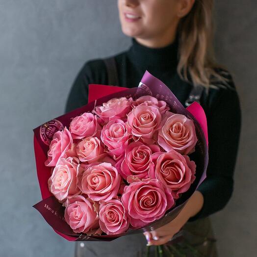 Розовые розы 15шт
