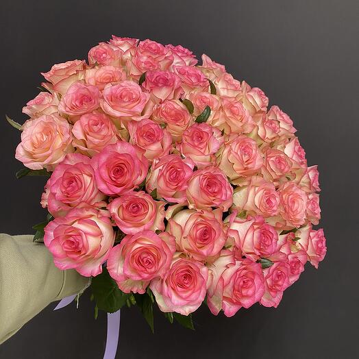 45 pink roses Jumilia
