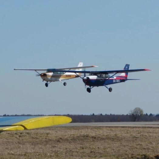 Подарочный сертификат "Мастер-класс пилотирования легкомоторного самолёта Cessna-172", 30 минут учебный полёт