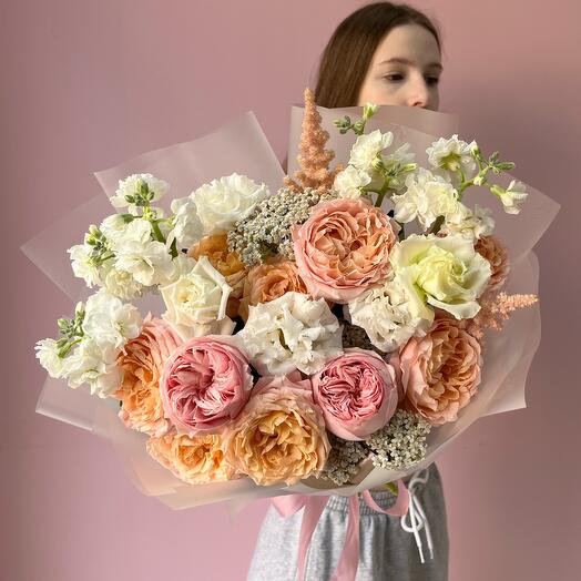 Bouquet "Bohemian" in a peach-pink shade ️