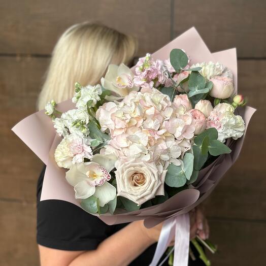 A bouquet of tender pleasure