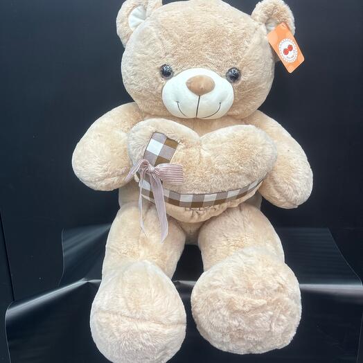 Beige teddy bear