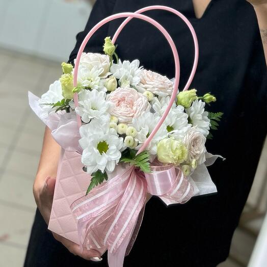 Цветы в коробке