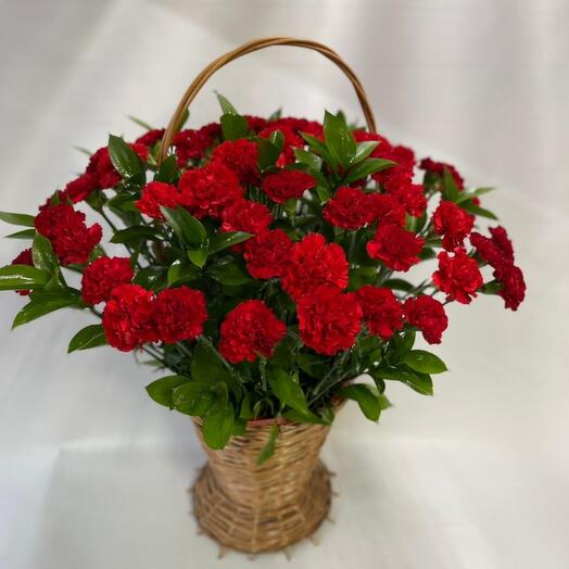 Гвоздики  Возложение "