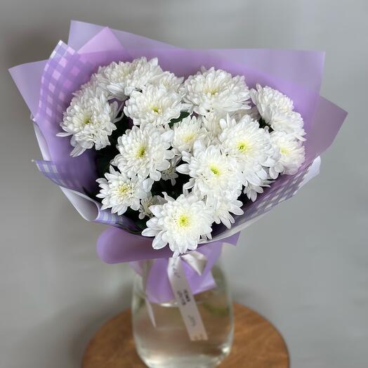Букет из пушистых хризантем
