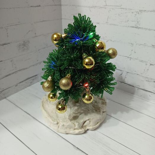 Ёлка из бисера