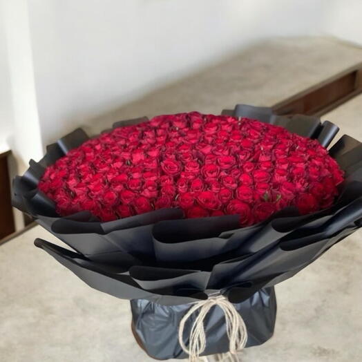 300 roses